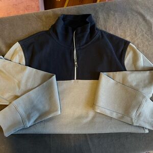 Banana Republic 1/2 zip top